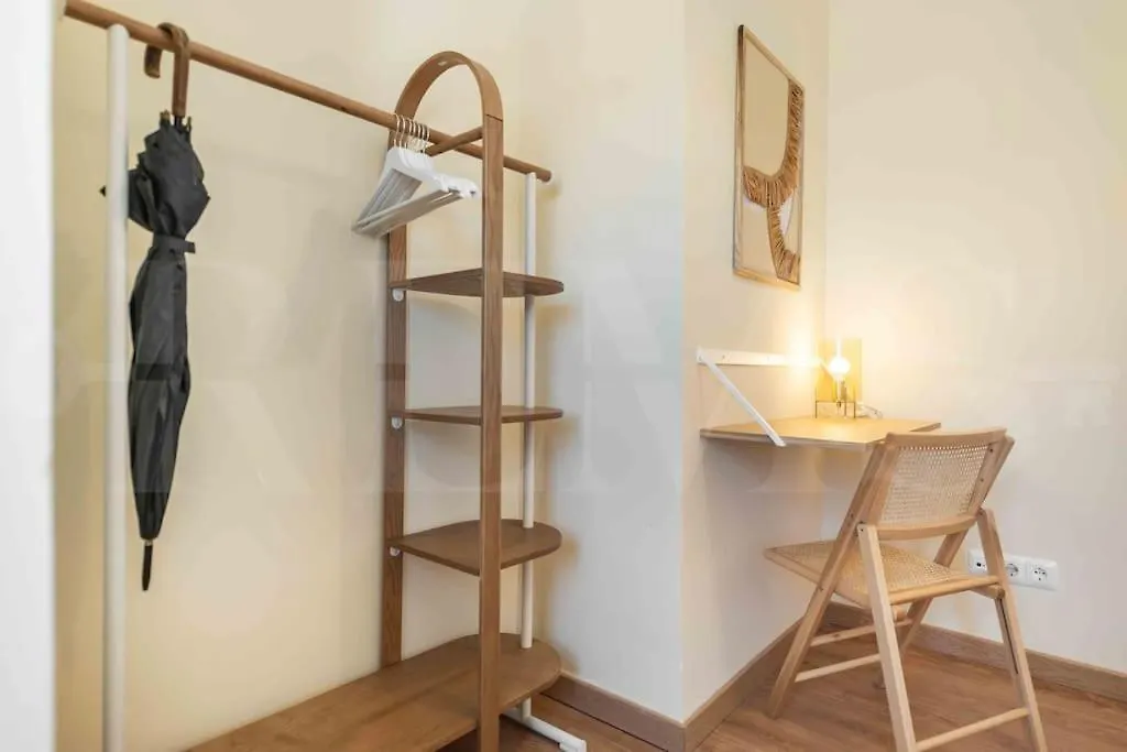 Commodious Apartment Near Center By Rems Málaga Spanien