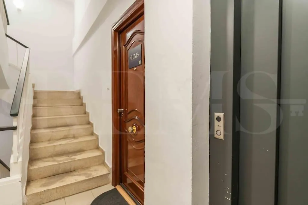 Commodious Apartment Near Center By Rems Malaga Spain
